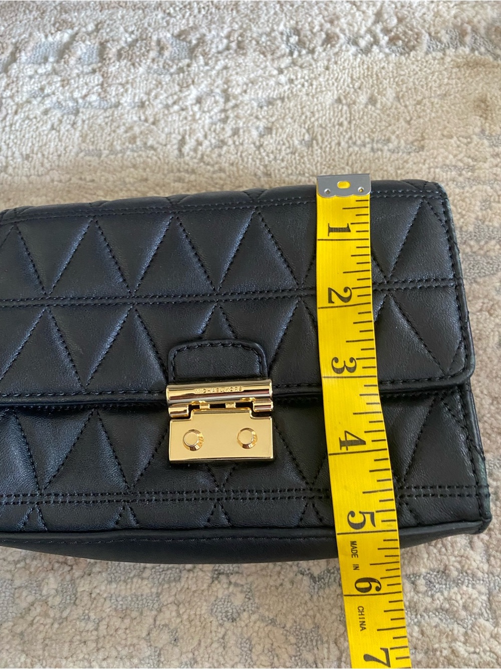 Michael Kors Black Quilted Leather Clutch Purse Handbag Bag with Gold-Tone Lock - Picture 11 of 12
